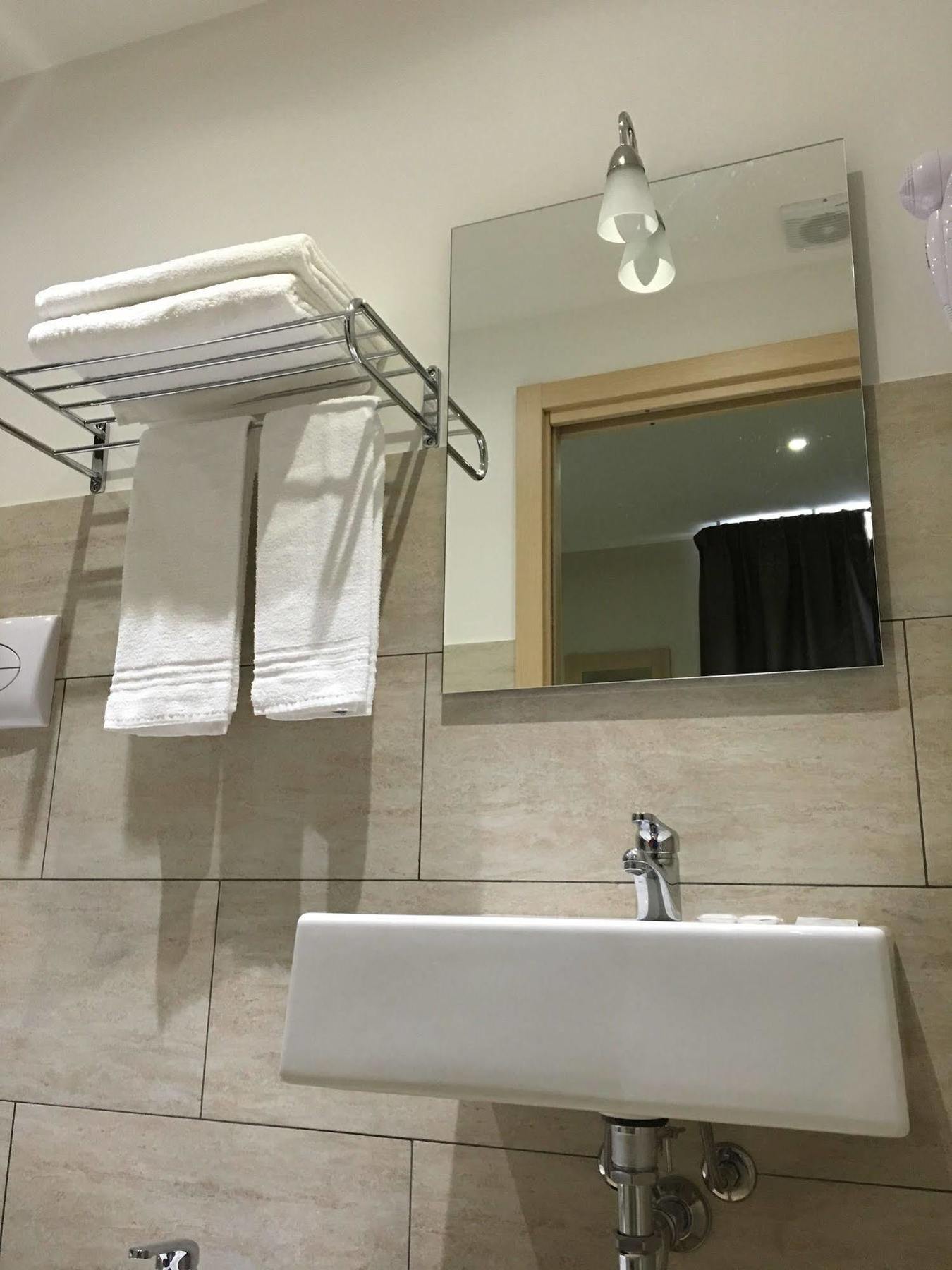 Hotel San Biagio Мілан Екстер'єр фото